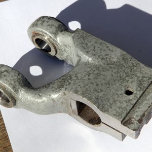 Немного матируем наждачкой для лучшего проникновения очистителя